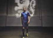 开云体育入口-东决关键战之夜，阿什拉夫展现巨星价值，一球定乾坤，改写球队命运