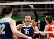 开云官方app入口-跨界之夜，当欧冠淘汰赛的悬念遇上库里式的关键得分