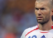 开云体育app-德罗赞之夜，F1揭幕战未启，悬念已提前冲线