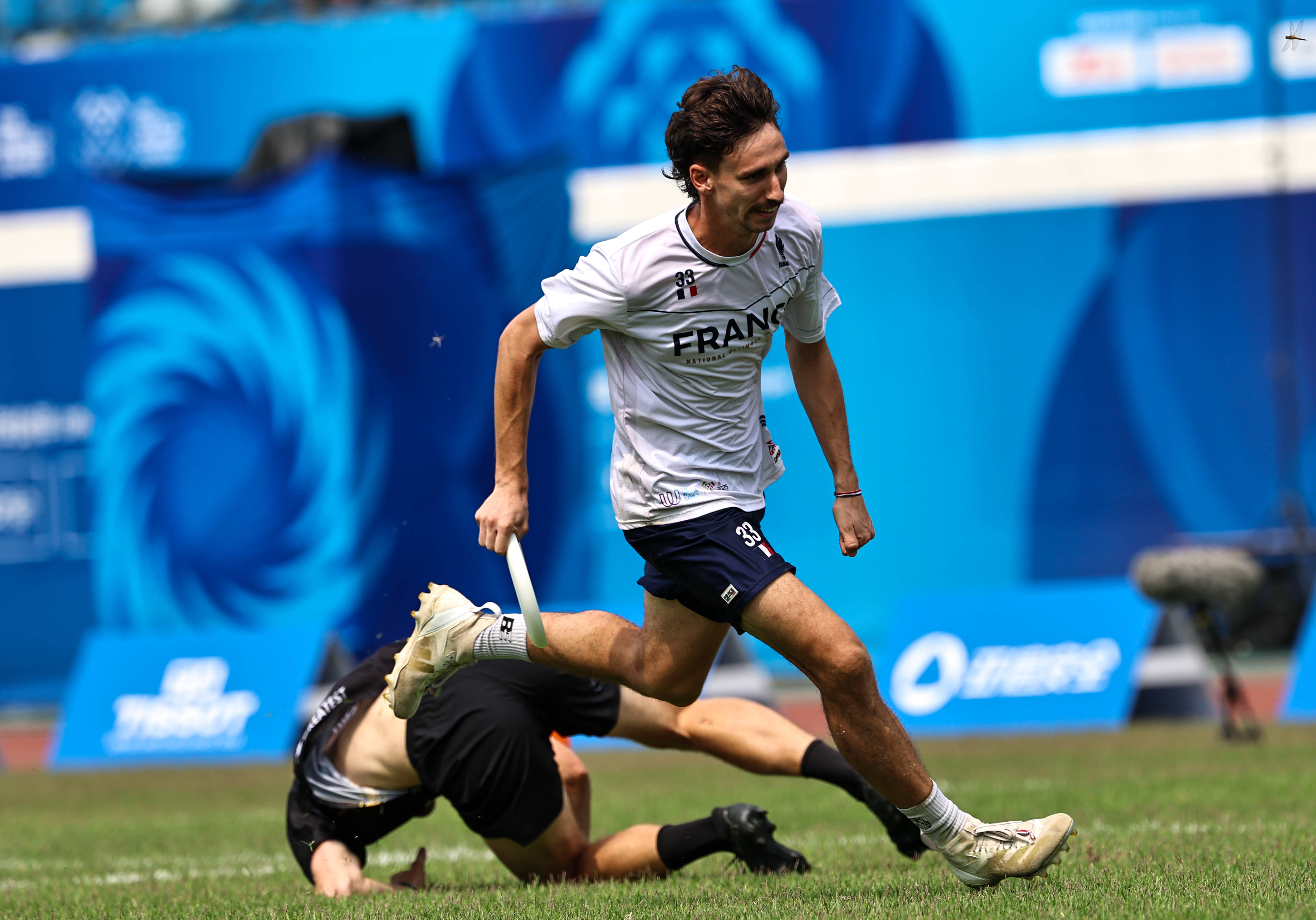 高难度动作惊艳全场，法国偶像斩获铜牌的简单介绍