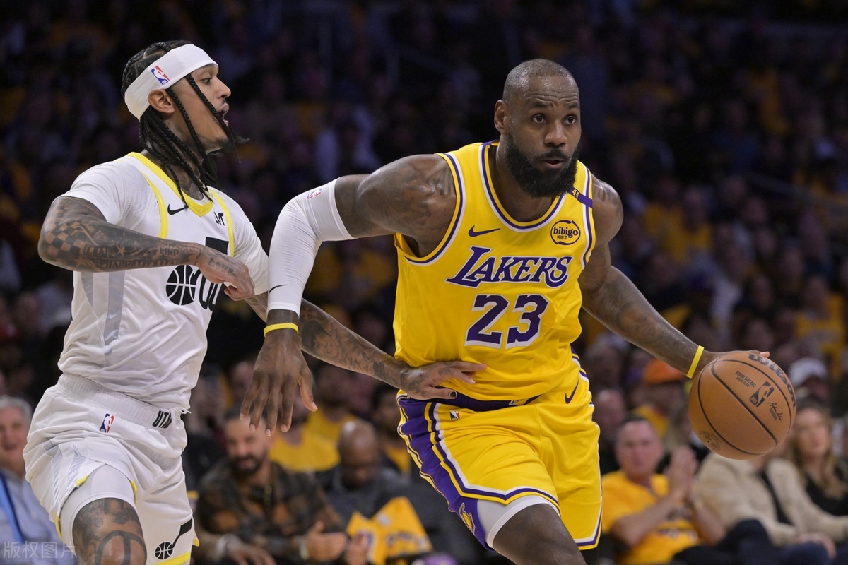 关于南韩男篮绝地反击独行侠，詹姆斯高光表现的信息