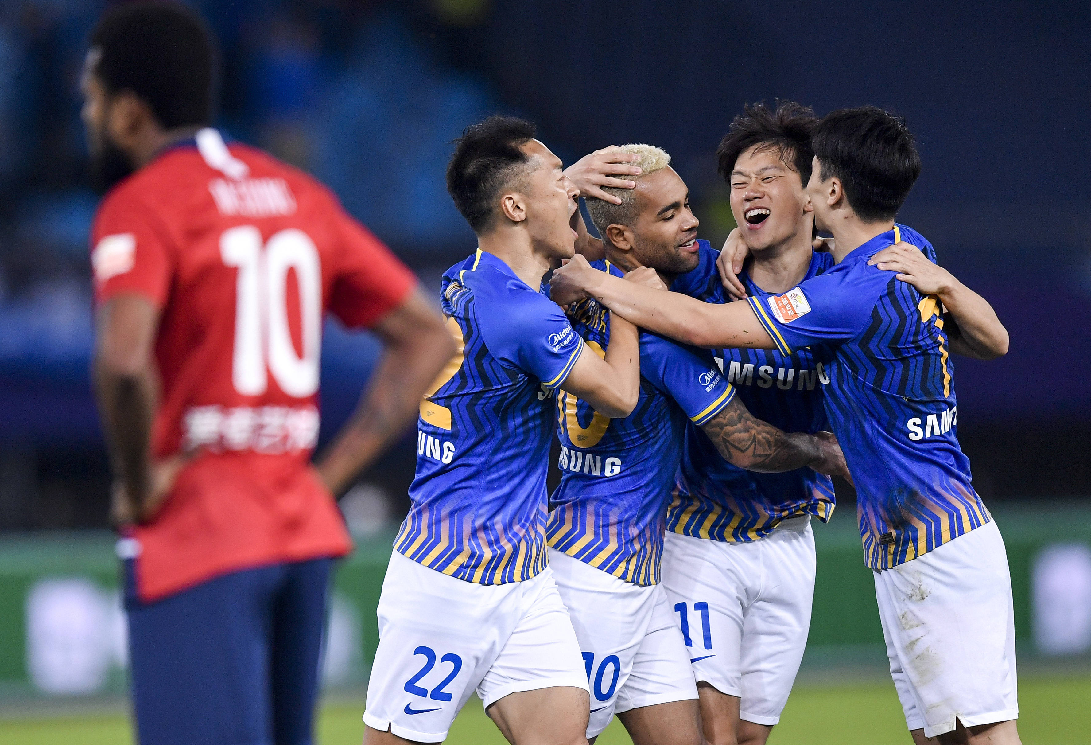 苏宁队球员集体低迷，遭遇连败