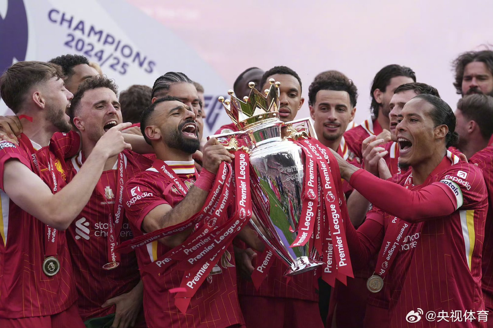 曼城英超夺冠，焦点转向欧冠夺冠机会