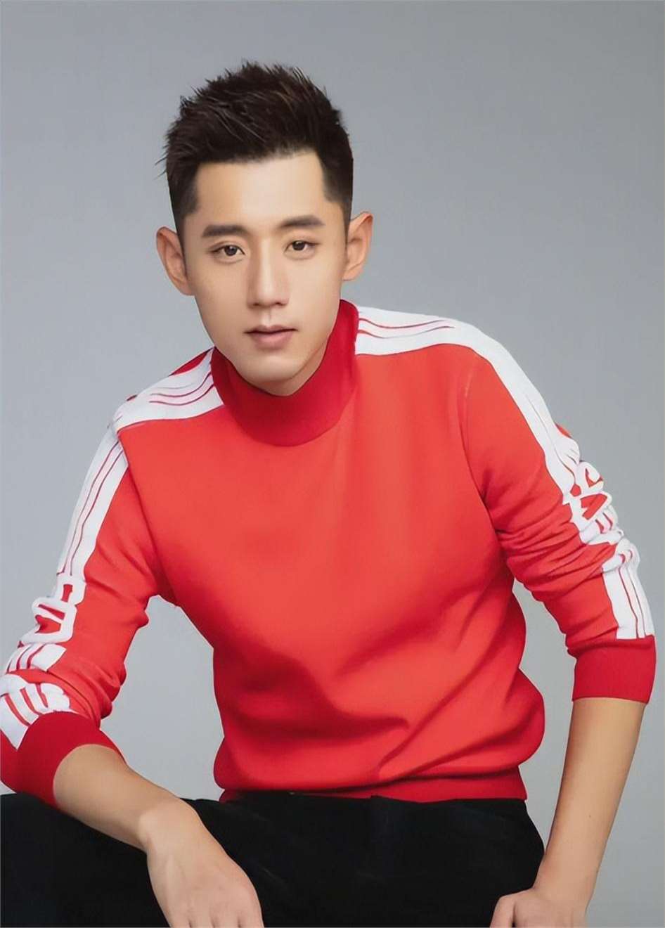 英国乒乓球队横扫法国乒乓球队，张继科完成帽子戏法的简单介绍