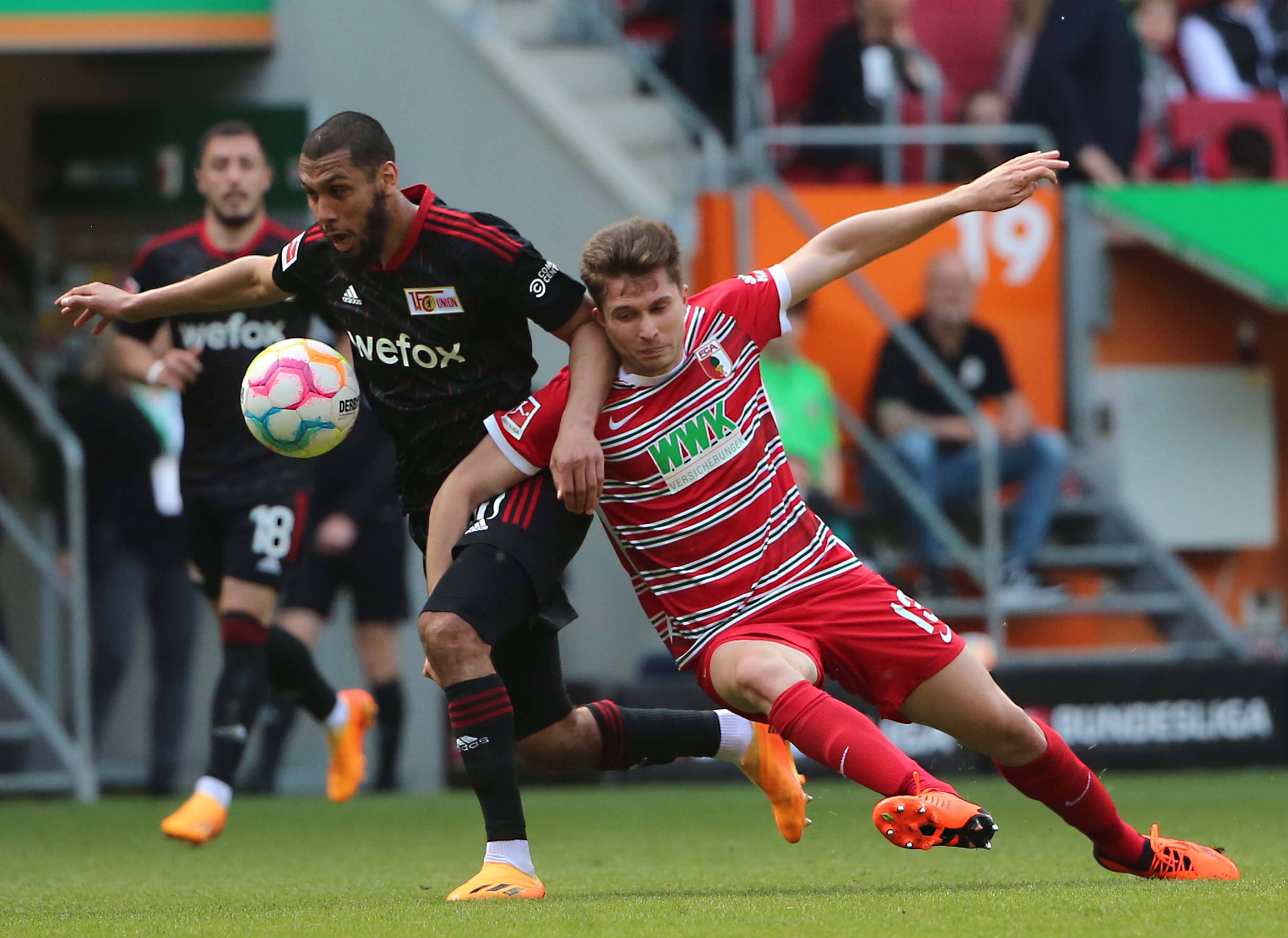 包含拜仁在主场表现出色勇夺三分的词条