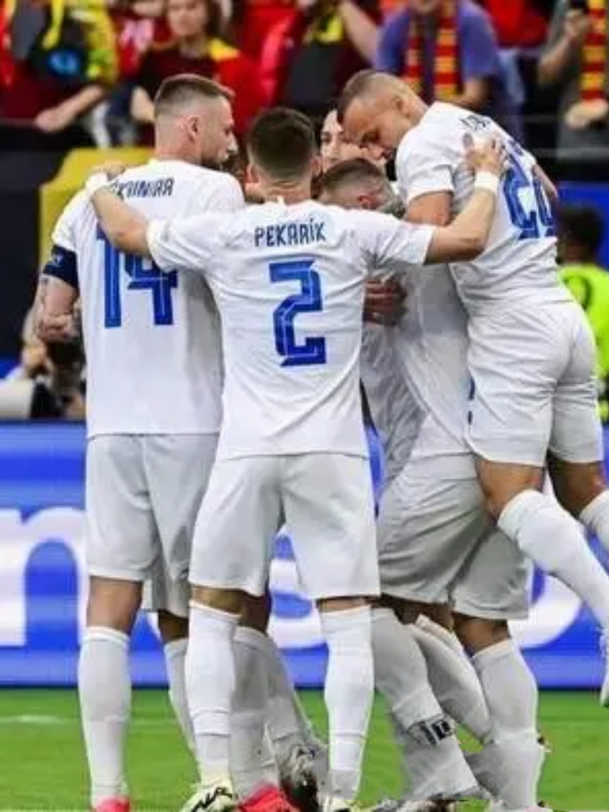 比利时队史首次杀入欧洲杯决赛