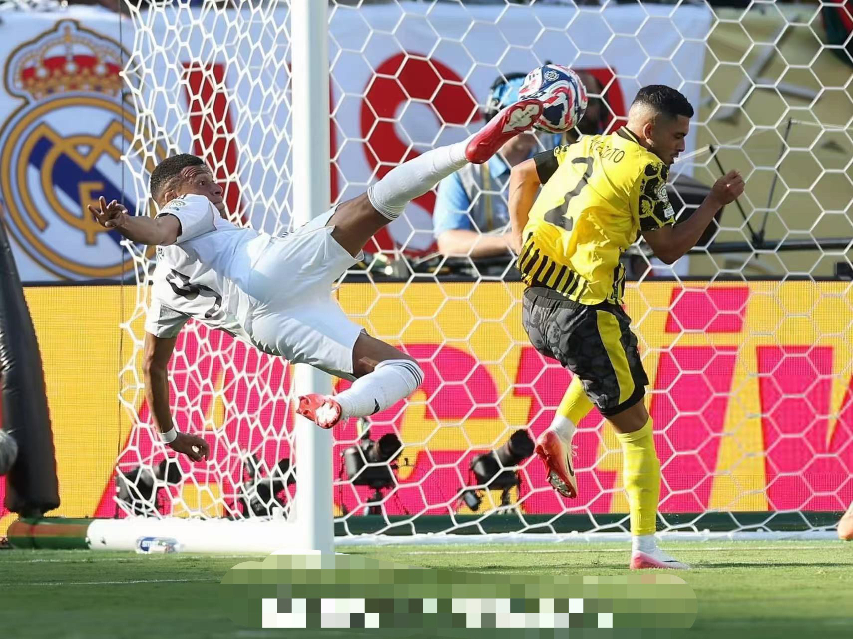 门兴格拉德巴赫苦战不胜，排名逐渐下滑的简单介绍