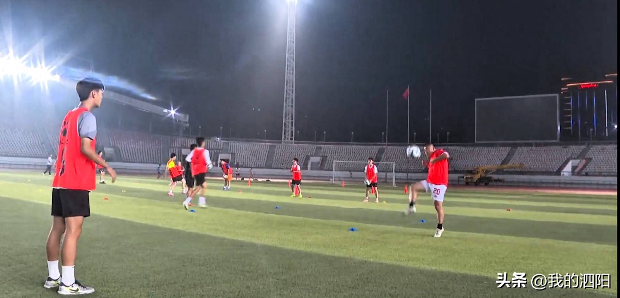 关于球队备战全面规划，教练团队积极备战的信息