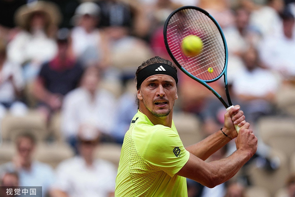 拉沃尔杯力克温网，兹维列夫统治全场的简单介绍