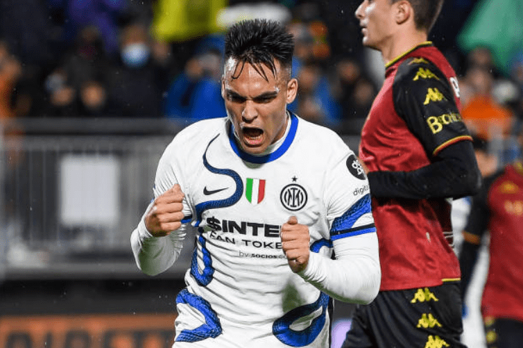 关于布莱梅踢平对手,争冠形势紧张的信息 关于布莱梅踢平对手,争冠形势紧张的信息