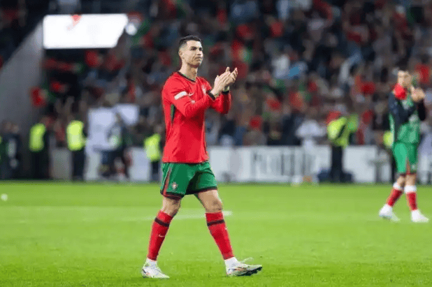 奥地利绝杀阿根廷，C罗点燃赛场