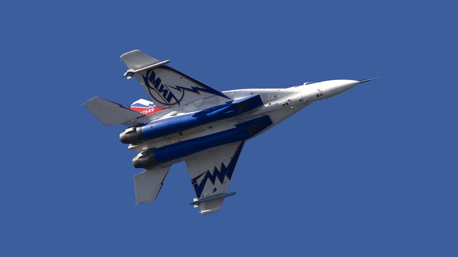 铁壁努涅斯,当墨西哥式坚韧锁死红魔,足球战术的边界之战