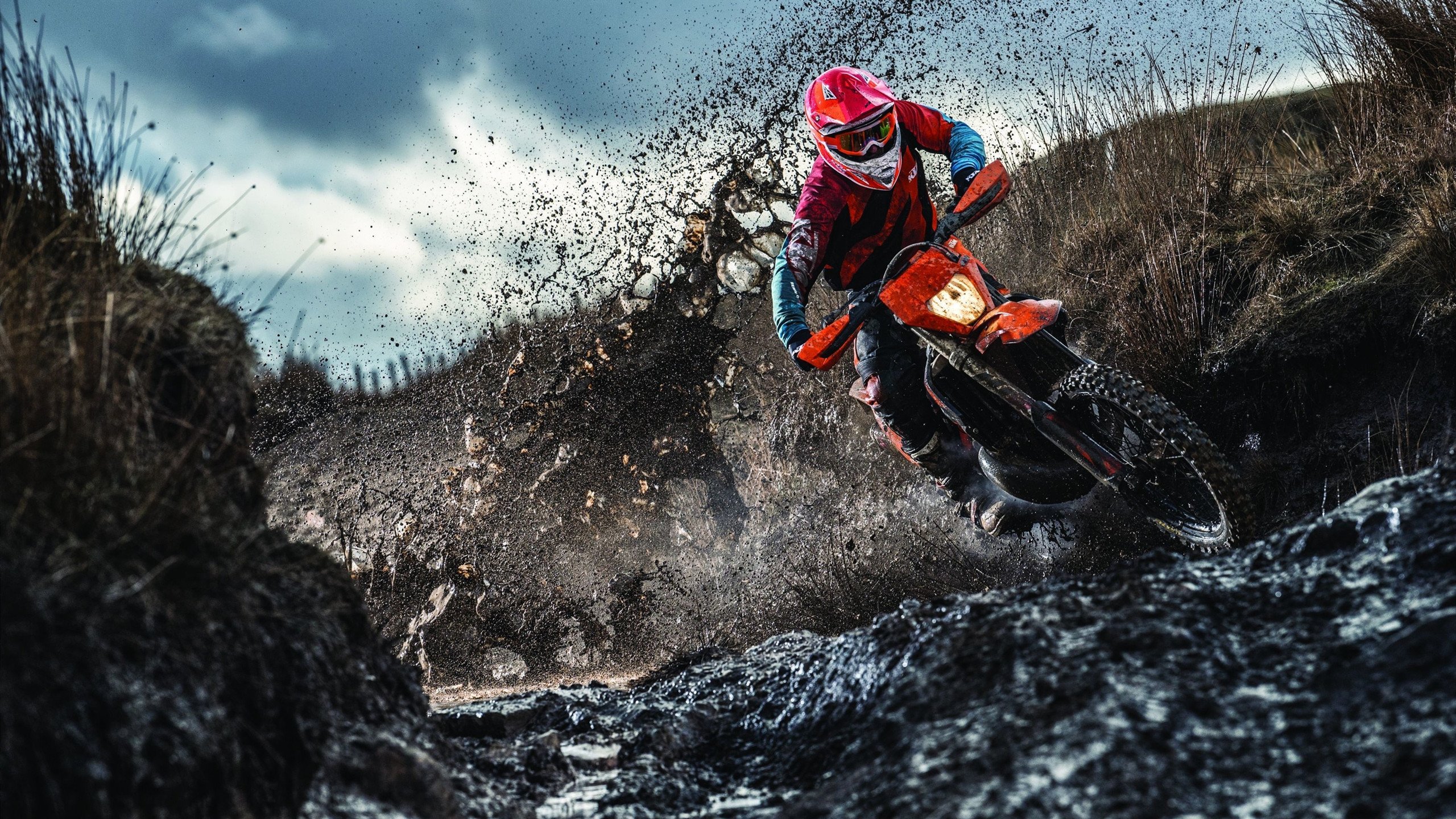 奥运周期关键战之夜，阿坎吉高光表现照亮晋级之路