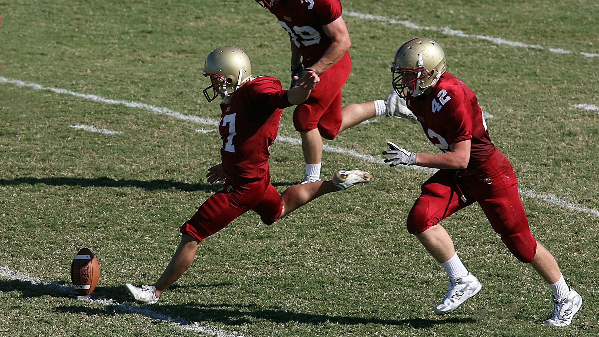 猛龙压哨击败勇士，拉梅洛在年度焦点之战接管比赛